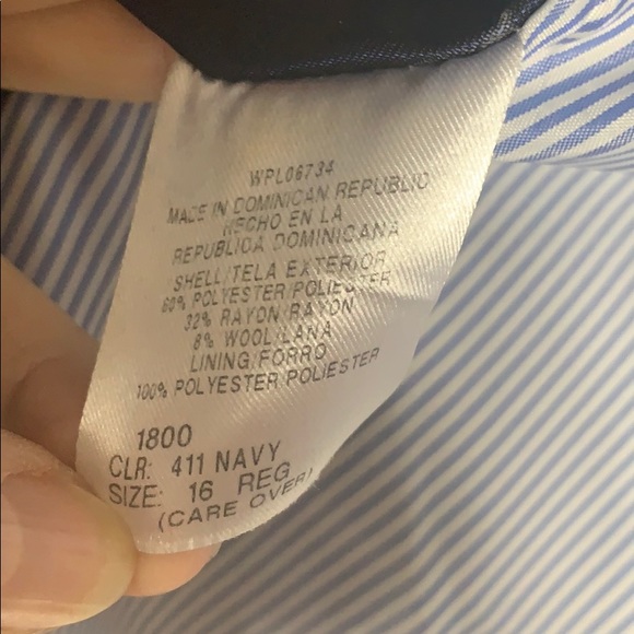 Izod navy blue blazer size 16 regular. 2button - Picture 9 of 9